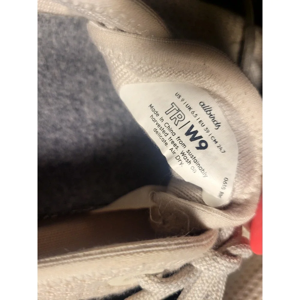 Allbirds Womens Tree Runners Size 9‎ Ivory Off White Cream Sneakers